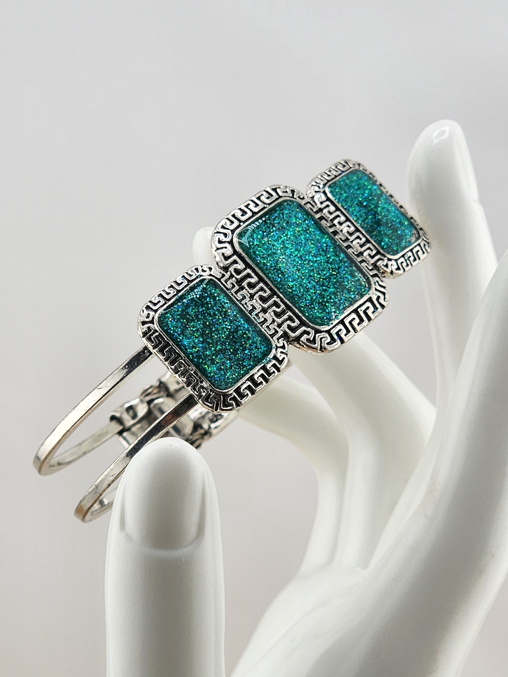 Silver-Tone Teal Glitter Square Cuff Bracelet 0545